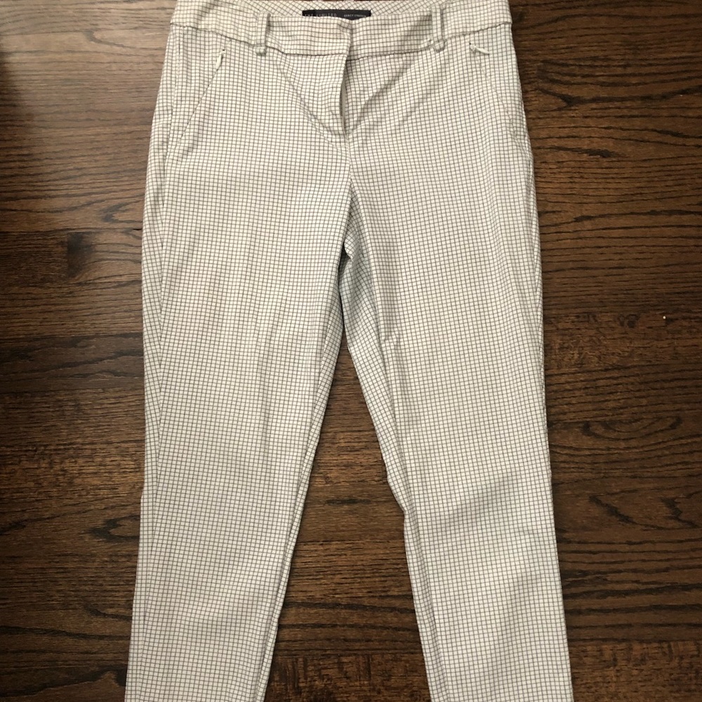 The Limited Exact Stretch Ankle Pants